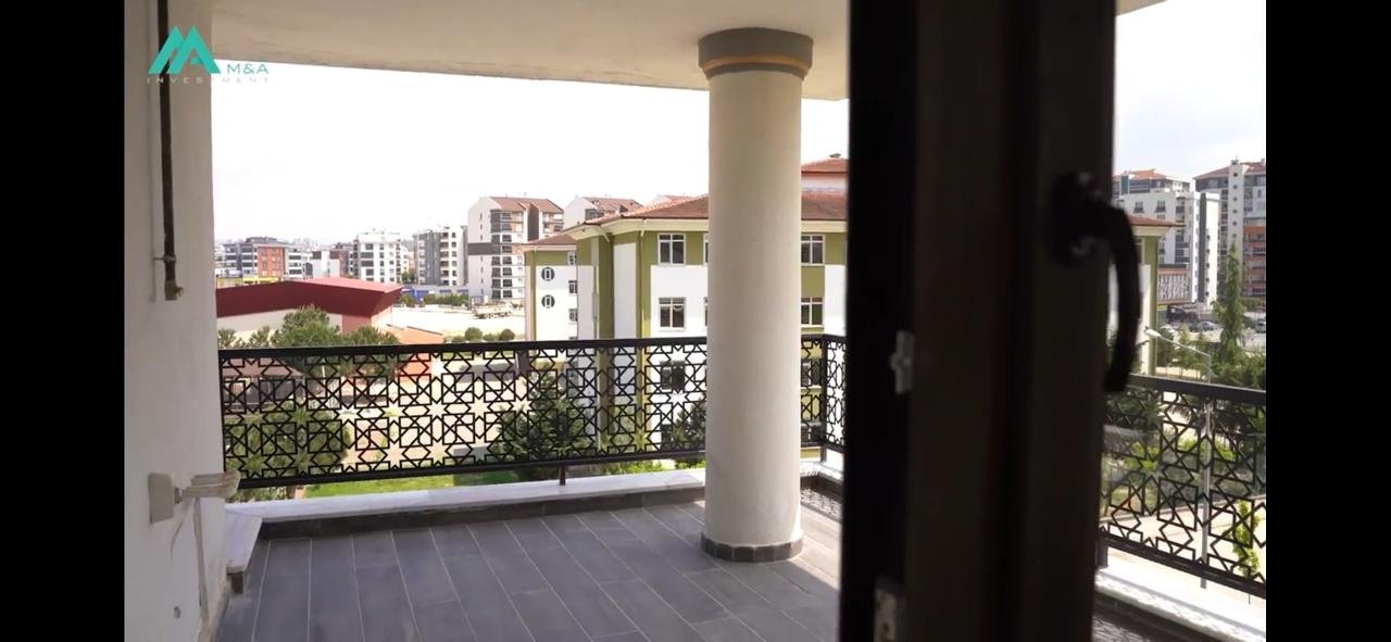 مجمع بورصا - منظر داخلي ١٠